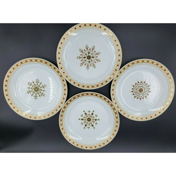 Pier 1 Other - Pier 1 Imports Dessert Plates Nordic Snowflake Set of Four